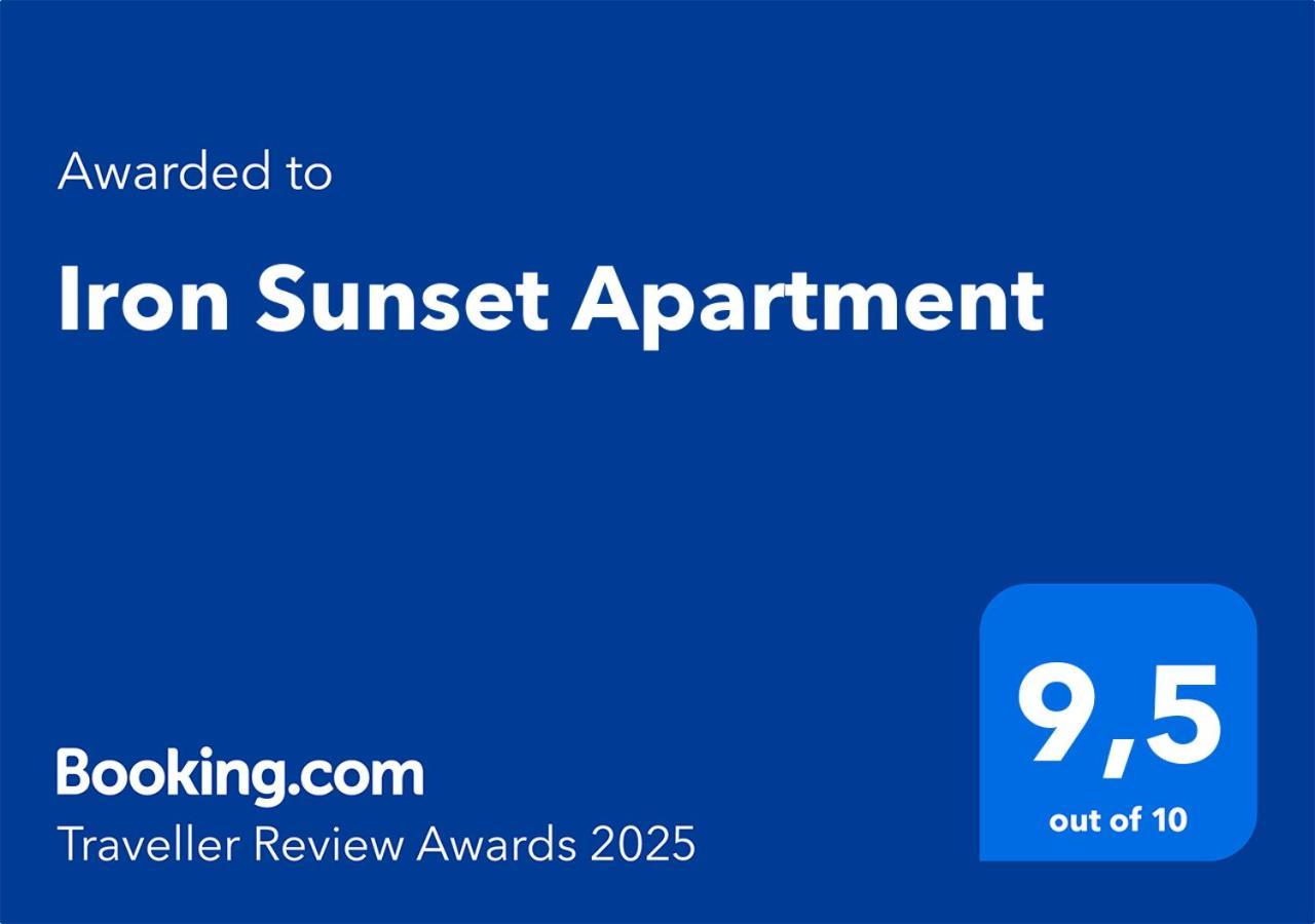 Iron Sunset Apartment 바르샤바 외부 사진